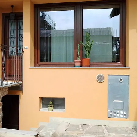 Casa Libe Daire Ornavasso